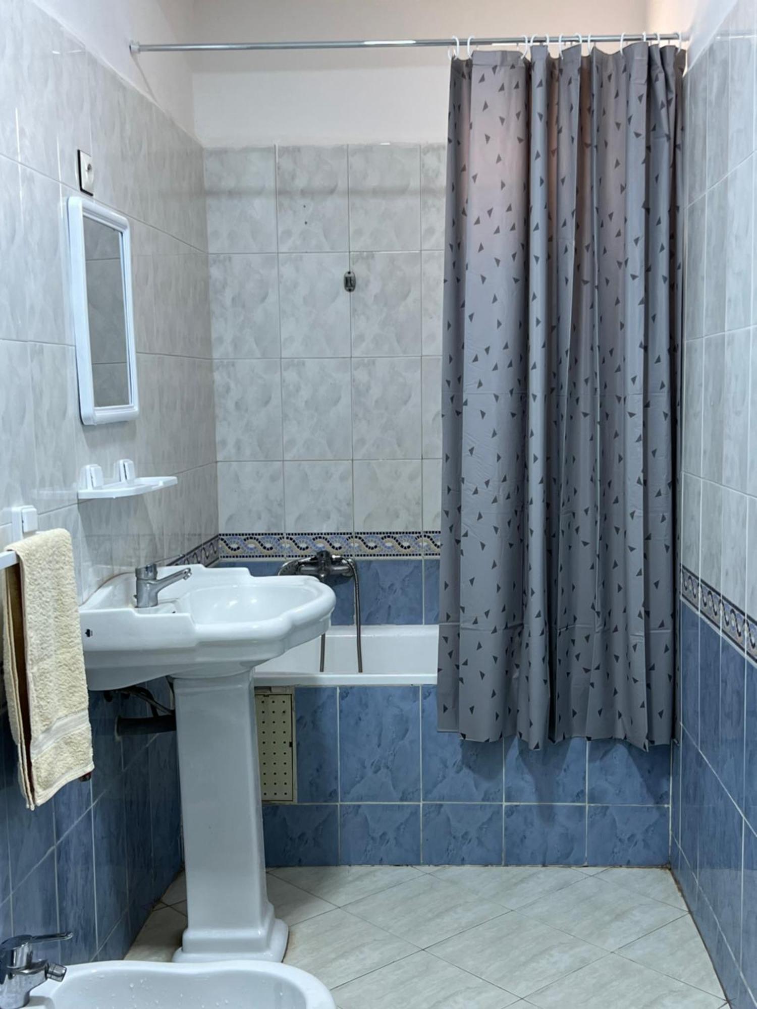 Ferienwohnung Les Terrasses De Malabata Tanger Exterior foto