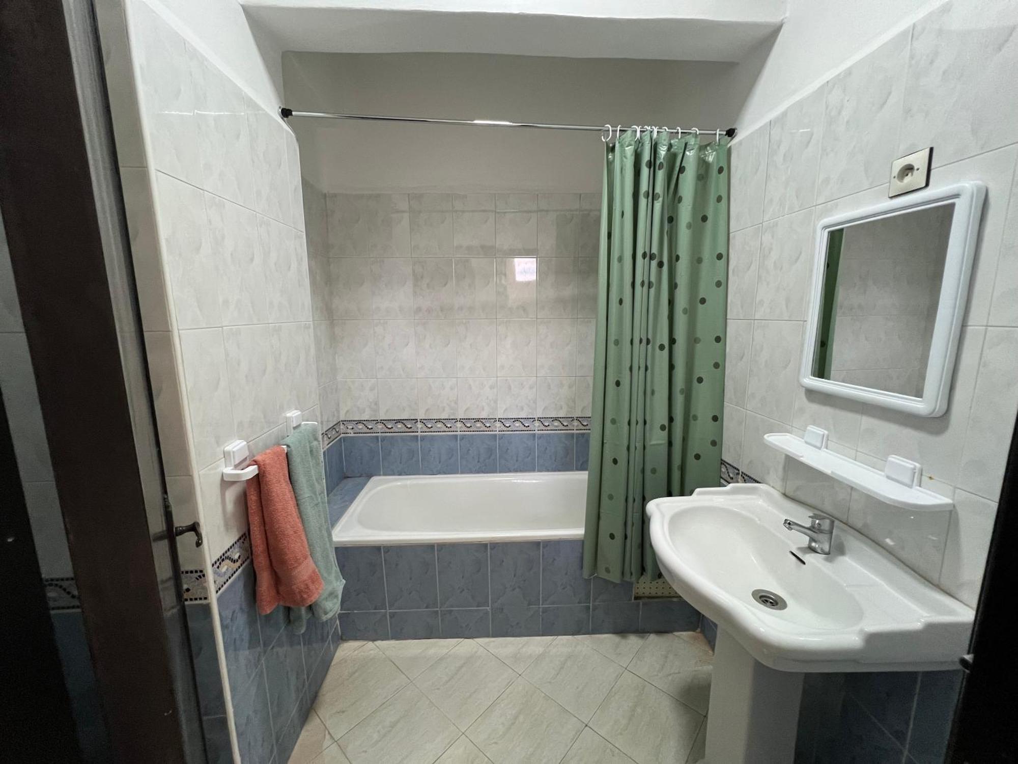 Ferienwohnung Les Terrasses De Malabata Tanger Exterior foto